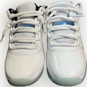 Air Jordan 11 Retro Low (GS) Legend Blue (528896-117) Size 5Y